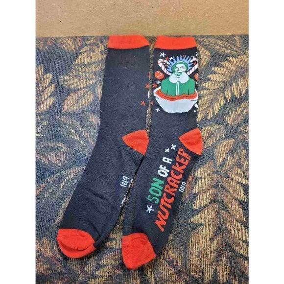 Elf 'Son of A Nutcracker ' Novelty Socks- One Size - Picture 1 of 3